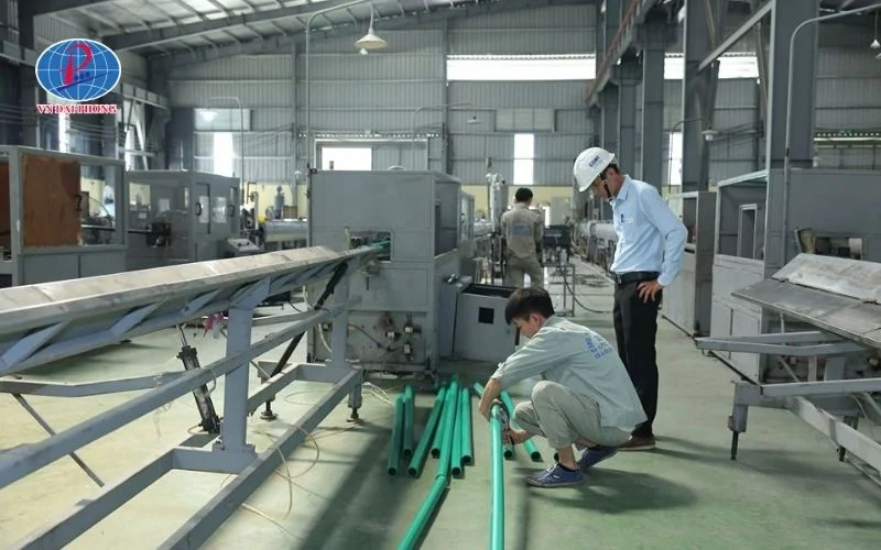 Cách chọn ống nước nóng phù hợp